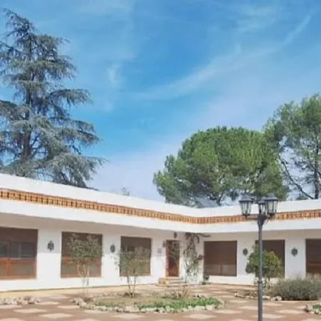 Las Arboledas Alojamiento Rural Baeza Exterior photo